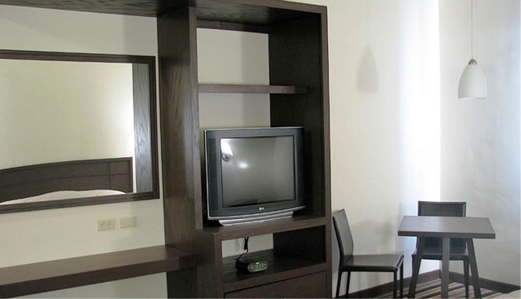 Hotel Alameda Express Matamoros  Room photo