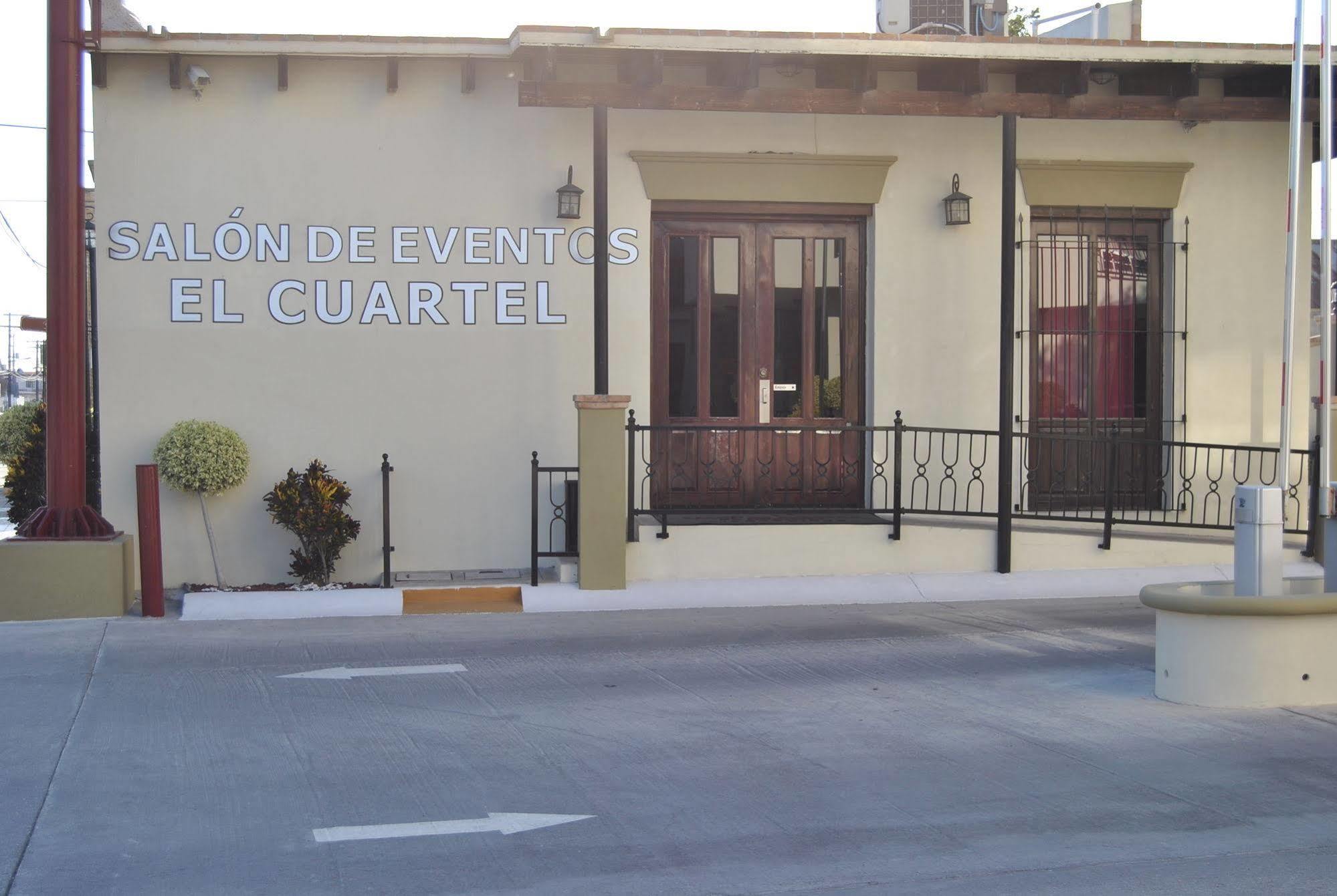 Hotel Alameda Express Matamoros  Exterior photo